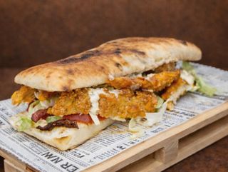 Crunchy chicken sandwich