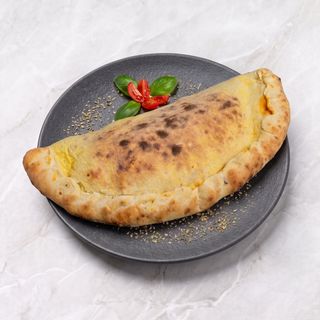 Vesuvius calzone