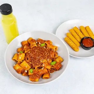 Ragu Bolognese + Side + Lemonade