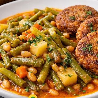 Varivo od mahuna s faširkama