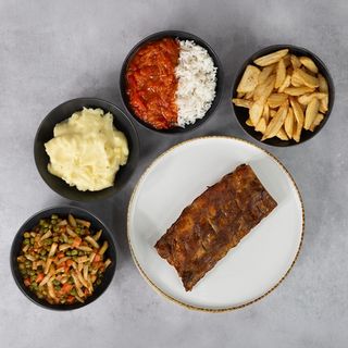 Svinjska rebarca BBQ 360g + prilog po izboru
