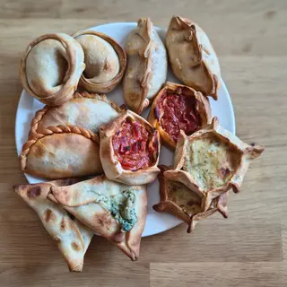 Empanada box 18 meso