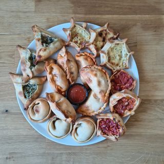 Empanada box 18 meso