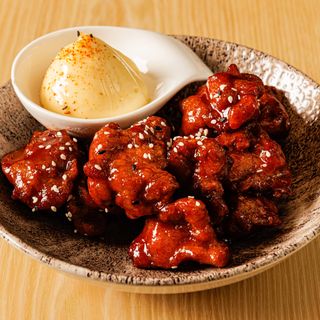 Pollo fritto della casa con salsa dolce & piccante  