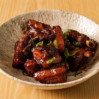 Costolettine di maiale caramellate 