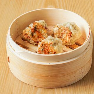 Raviolo pakchoi & maiale alla griglia