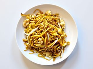 Tagliolini saltati con pollo