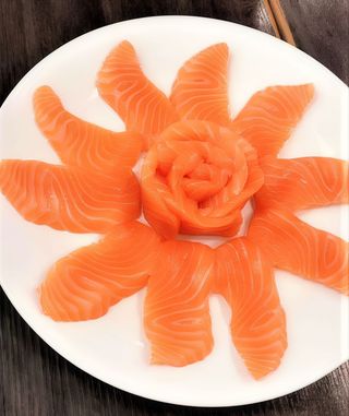 64. Carpaccio Salmone