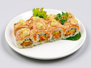 Uramaki Flambé Roll