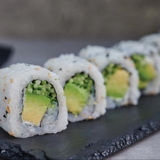 Uramaki vegetariano maki