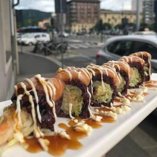 Black tiger roll