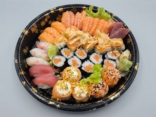 Sushi party b