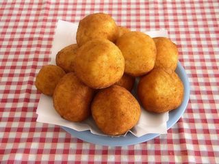 Combo 5 arancine classiche + 10 crocché omaggio