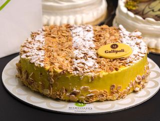 Torta gallipoli media 1,2 kg ca.