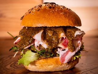 BOX PISTACCHIO BURGER - PATATINE - BIBITA