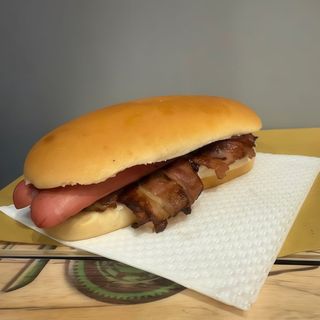 Hot Dog con Bacon