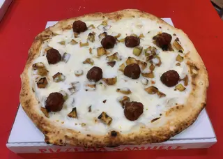Piovono polpette 2