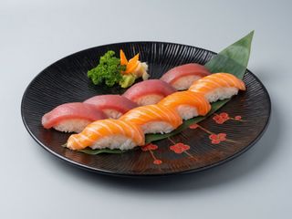 Sushi sake maguro