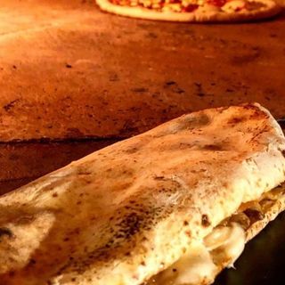 Panuozzo con prosciutto cotto, melanzane grigliate