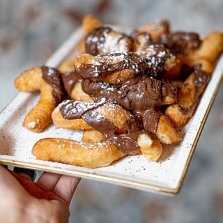 Angioletti fritti con la Nutella
