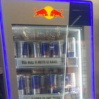 Red bull 250ml 