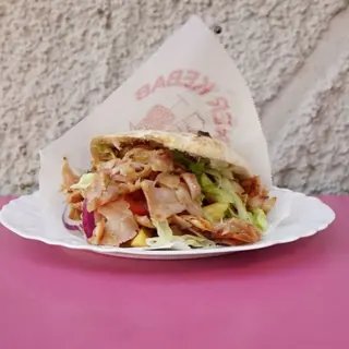 Panino pizza kebab