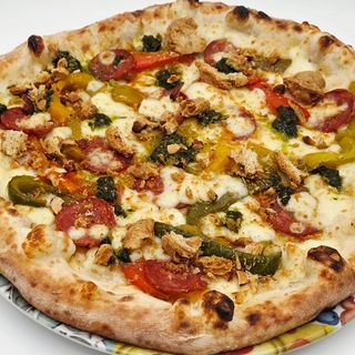 provola , peperoni e salame