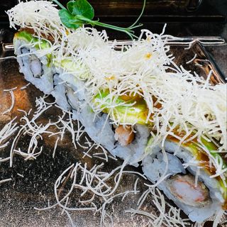 119. Dragon roll-8 pezzi
