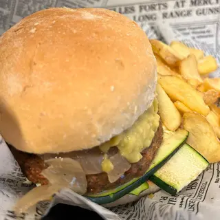 Green Waggy - servito con patate dippers