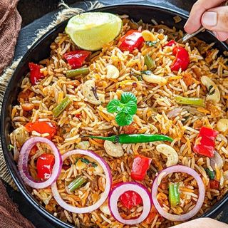 36A. Riso Dhaka con pollo (extra piccante)