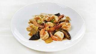 62. Gamberi con funghi e bambù