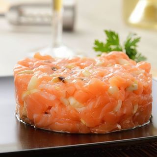 Tartare di salmone alla vodka