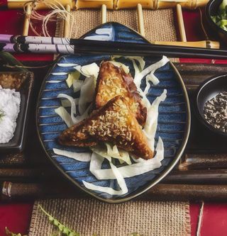 Toast fritto patate e gamberi