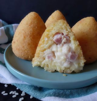 Arancino con Mozzarella e Prosciutto