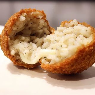 Frittatina di pasta alla carbonara 