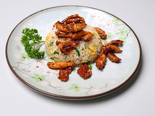 21. Riso con pollo in salsa teriyaki