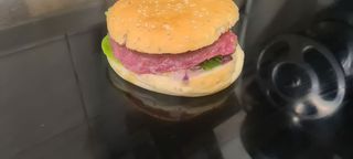 Hamburger con tartare di chianina battuta a coltello 100 g