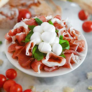 Prosciutto di Parma e mozzarella di bufala