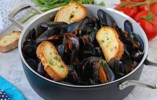 Zuppa di cozze alla napoletana