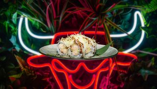 40.Uramaki sake tempura - 4 pezzi