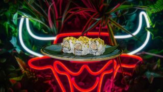 400b.Uramaki maguro pistacchio