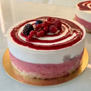 Torta gelato grande cheese cake ai frutti di bosco
