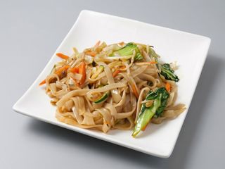 38. Tagliatelle di riso con gamberi
