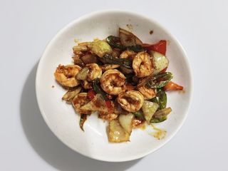 84. Gamberi in salsa piccante