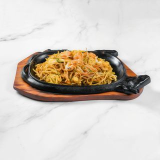 35- Spaghetti misti con frutti di mare alla piastra