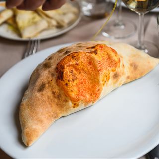 Calzone Cecco