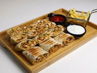 Kebab di pollo