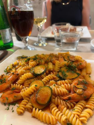 Fusilli zucchine e gamberetti
