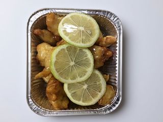 51 Pollo in salsa di limone