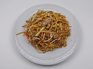 59. Spaghetti con manzo e verdure 什牛面